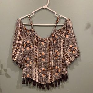 American Eagle Cold Shoulder Top